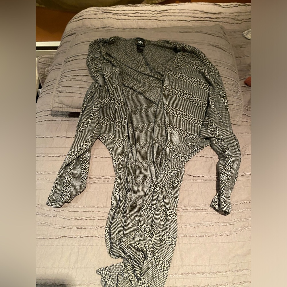 Daytrip black/cream cardigan
